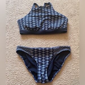 Athleta 34D/DD and Size S bikini set